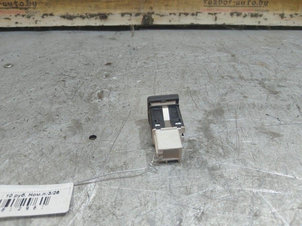 Кнопка антипробуксовочной системы UDX24N Volkswagen Jetta - Фото 3