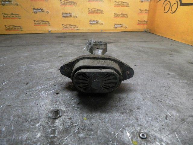 Подушка крепления двигателя X3FD56 Volkswagen Golf - Фото 2