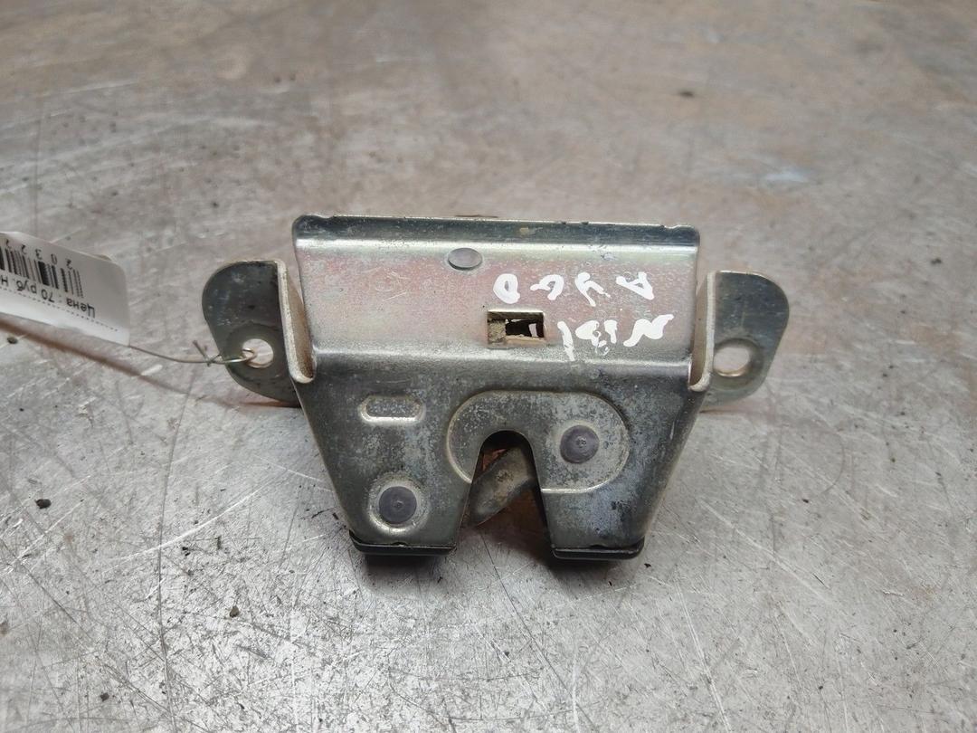 Замок багажника VTUYKW Toyota Aygo купить