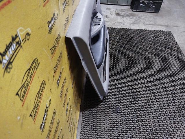 Обшивка двери передней левой (дверная карта) ZHKNE5 Mitsubishi Grandis купить на авторазборке