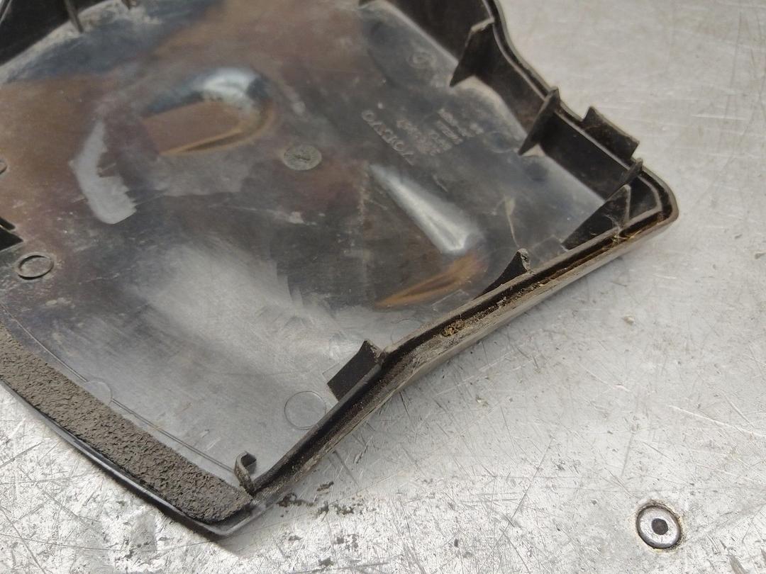 Крышка аккумулятора QQ3I3W Volvo XC70 undefined