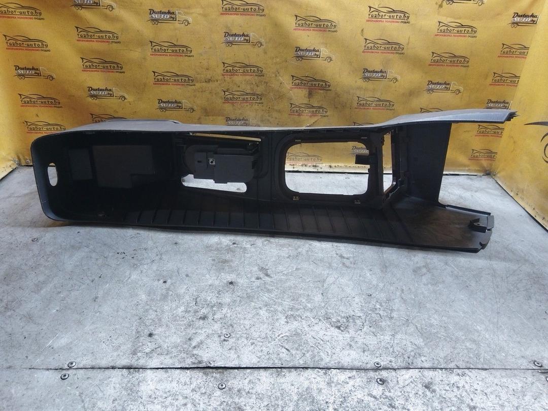 Подлокотник 76FZ21 Daewoo Leganza купить в магазине запчастей бу