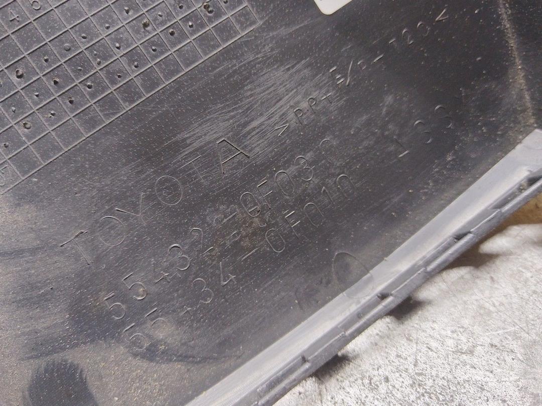 Консоль салона (кулисная часть) SEEYG3 Toyota Corolla Verso купить с доставкой. Огромный выбор салонов. У нас есть практически все.