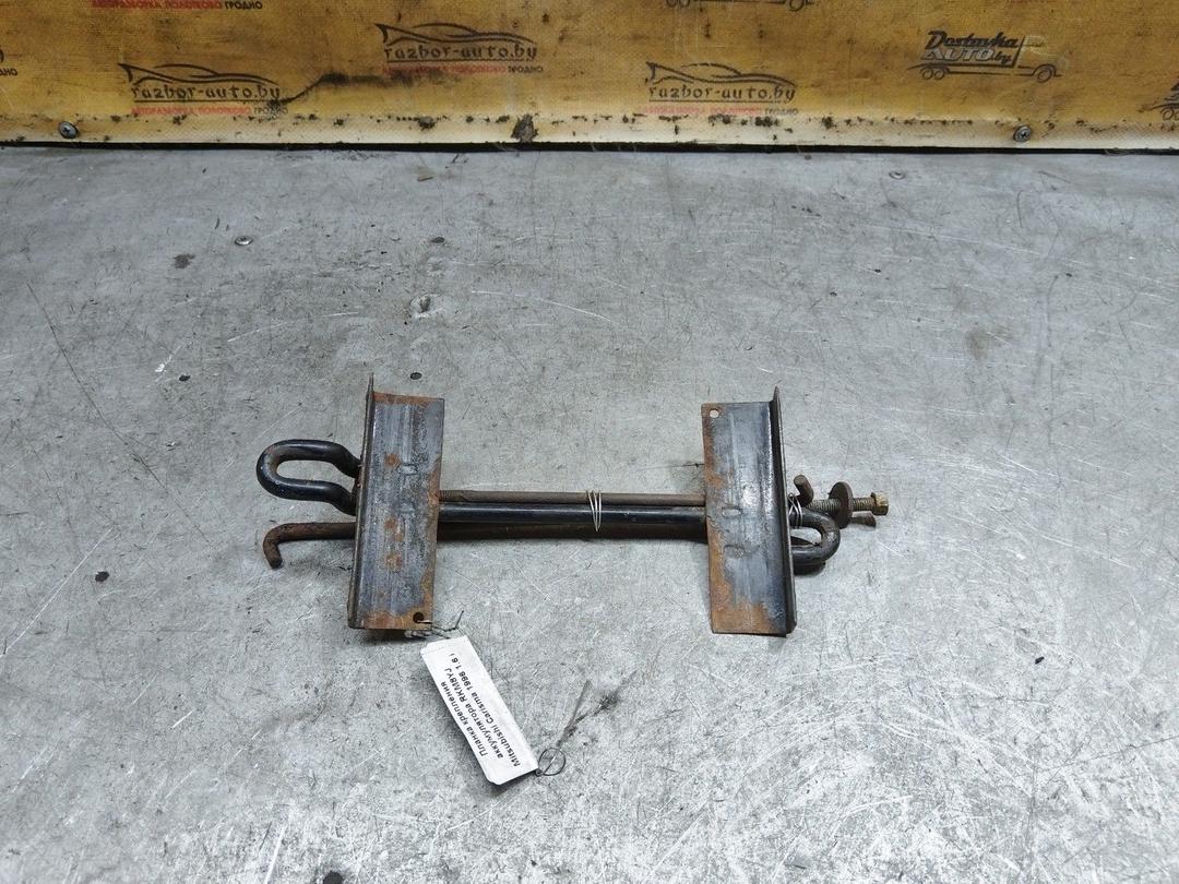 Планка крепления аккумулятора RKM8YJ Mitsubishi Carisma купить