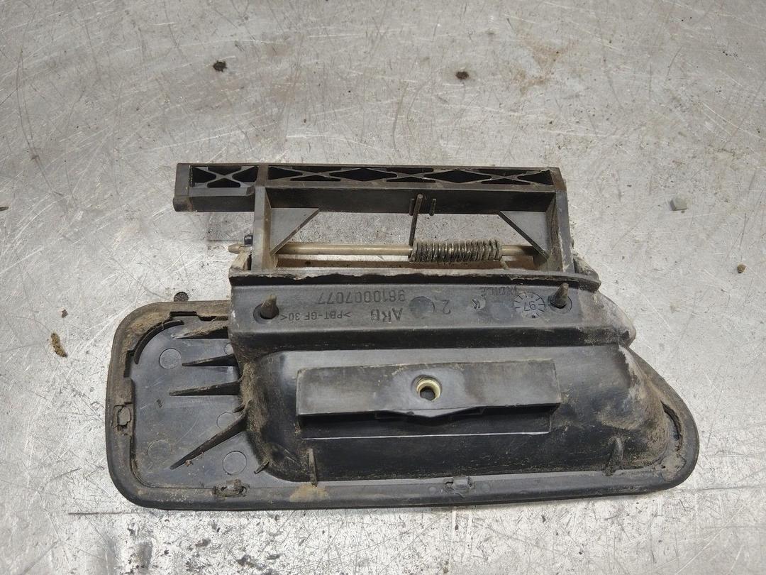 Ручка наружная задняя левая 02K4FU Citroen Xantia купить