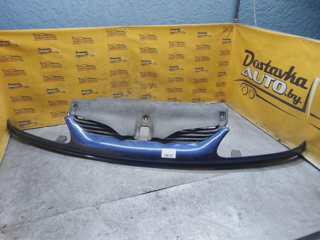 Решетка радиатора 02L71G Renault Laguna