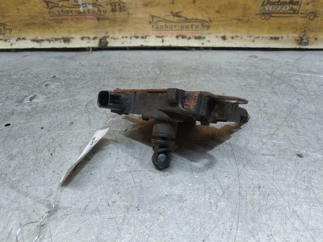 Замок капота F6O702 Ford Focus - Фото 2