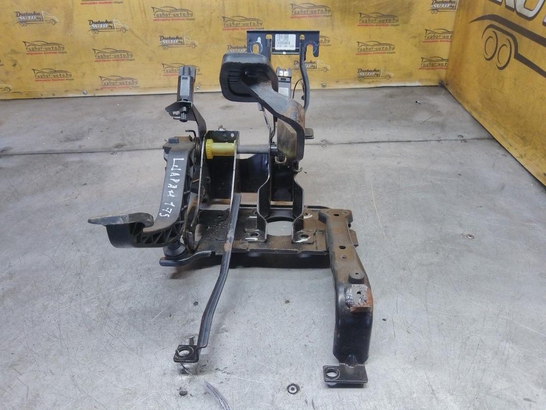 Узел педальный (блок педалей) NQ5J95 Volkswagen Sharan купить в магазине запчастей бу