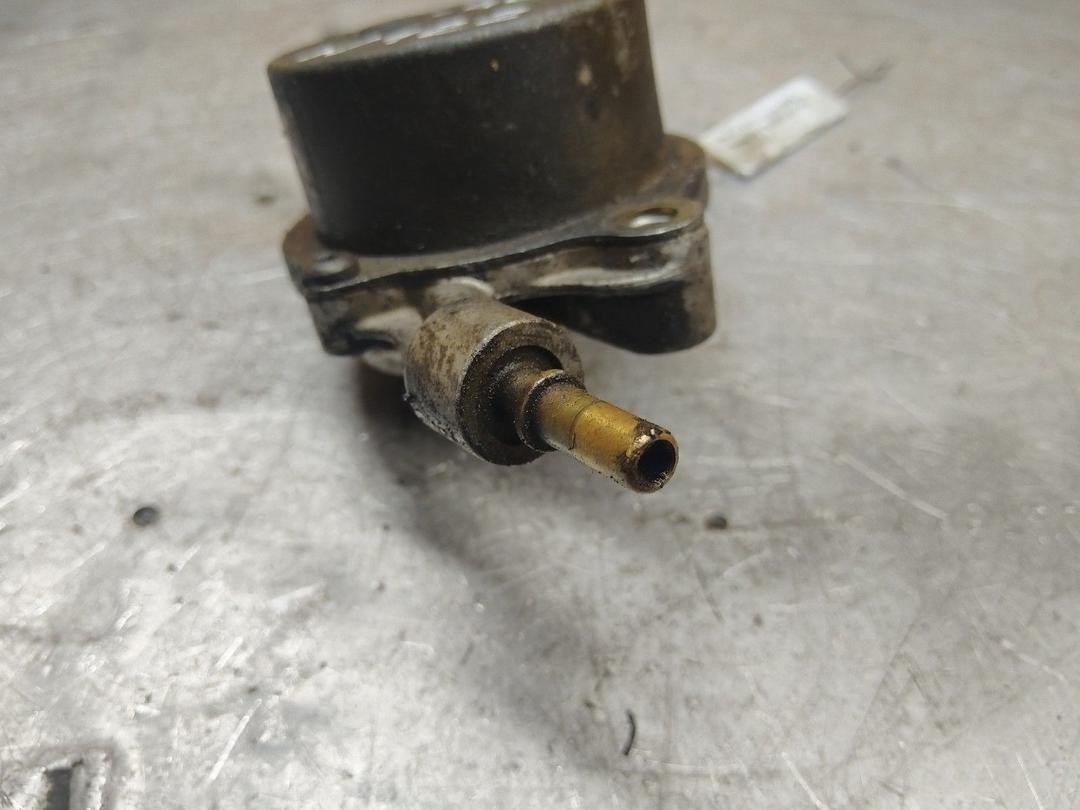 Насос вакуумный H9BBJL Peugeot 406 купить