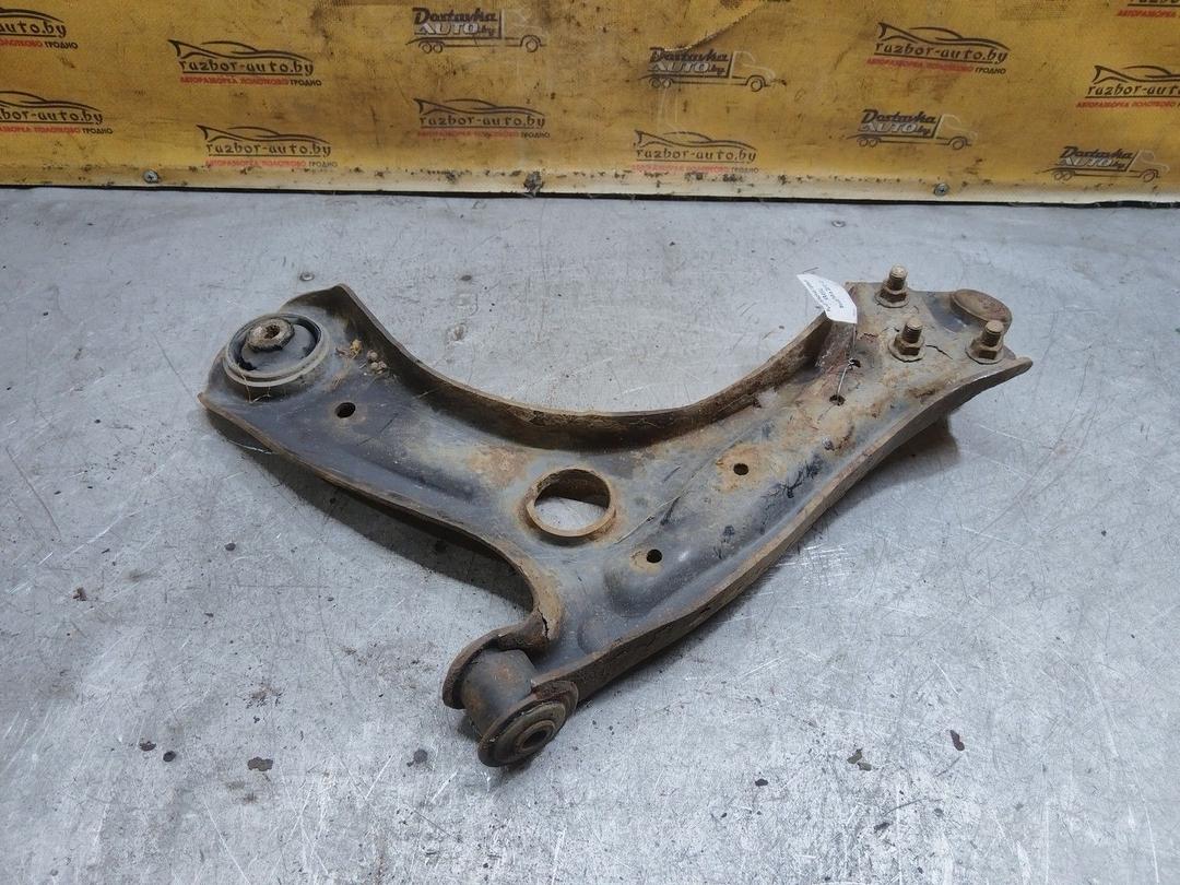 Рычаг передний правый IXR4WU Skoda Fabia купить с доставкой