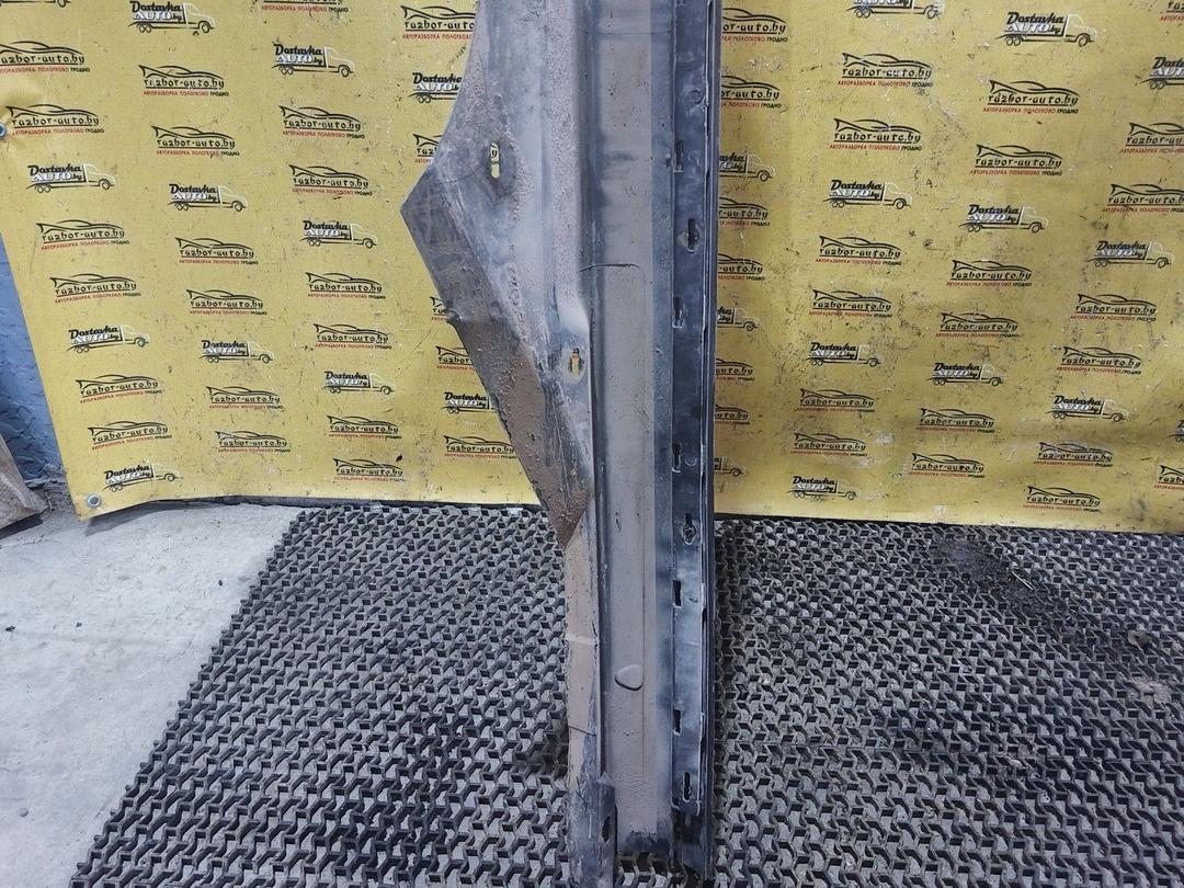 Накладка на порог DV1W0H Volkswagen Passat купить с доставкой