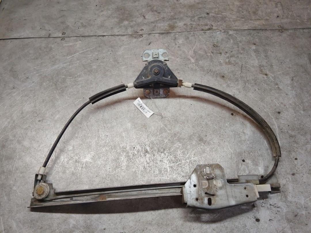 Стеклоподъемник задний правый GQHOU0 Volkswagen Passat купить