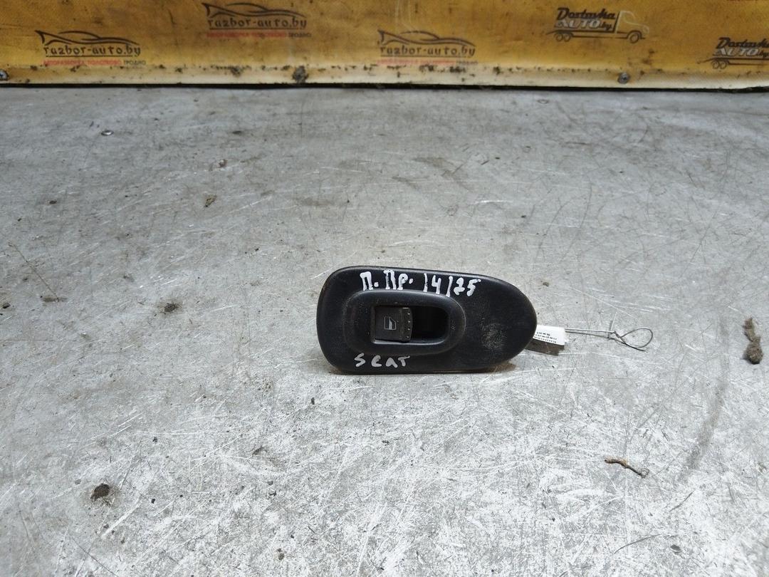 Кнопка стеклоподъемника переднего правого H4Q2OY Seat Toledo - Фото 3