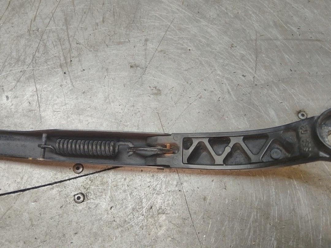 Щеткодержатель (поводок стеклоочистителя, дворник) 94HPTN Honda Accord купить с доставкой