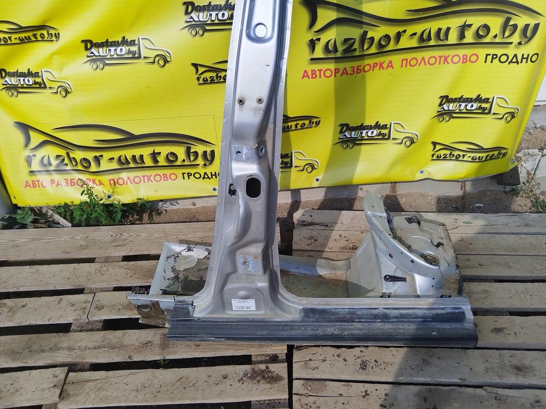 Стойка кузовная центральная левая Q35NTS Audi 80 купить с доставкой