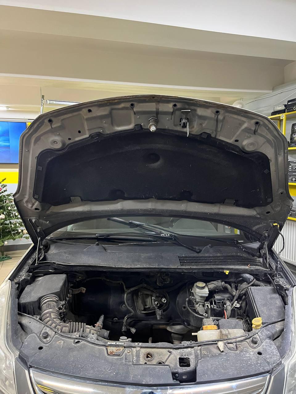 Петля капота левая SCAT6L Opel Corsa - Фото 2