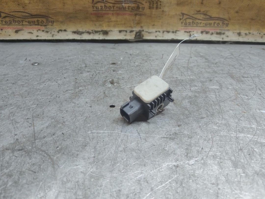 Датчик удара M8JU63 Ford Focus - Фото 1