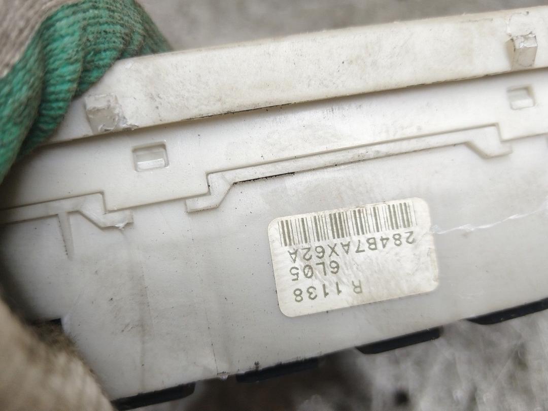 Блок предохранителей 0E4164 Nissan Note - Фото 3