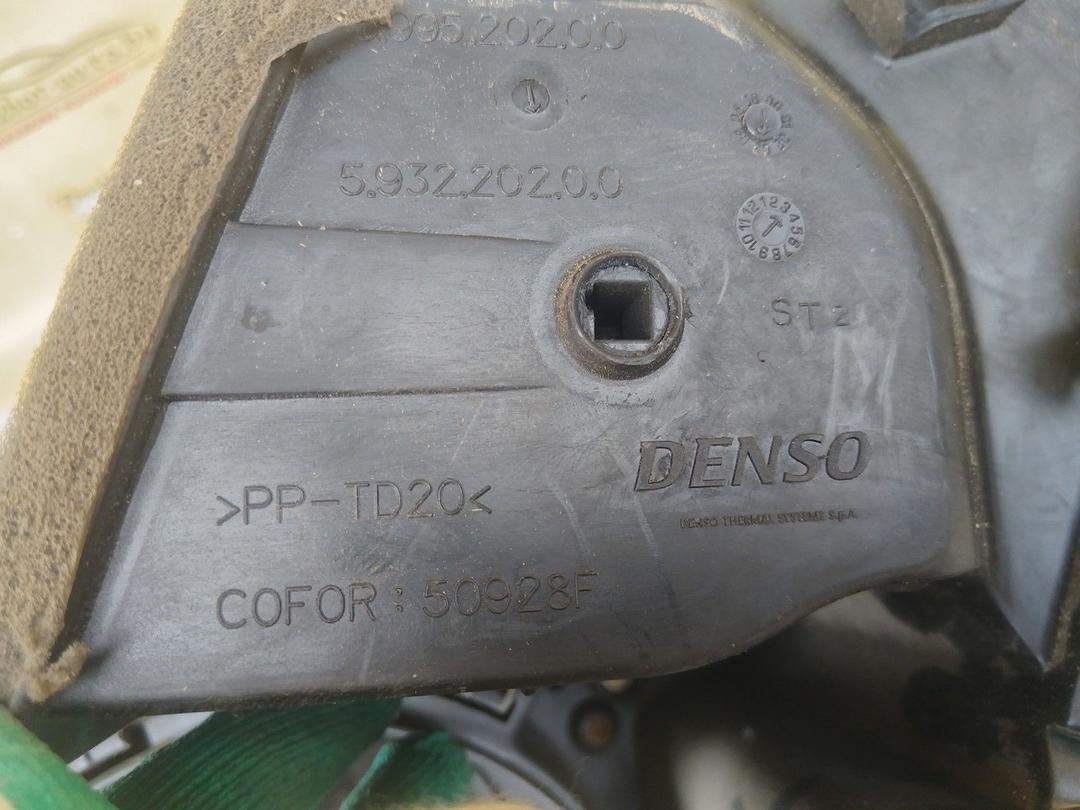 Корпус отопителя (печки) 91TS6Q Peugeot 307 купить с доставкой