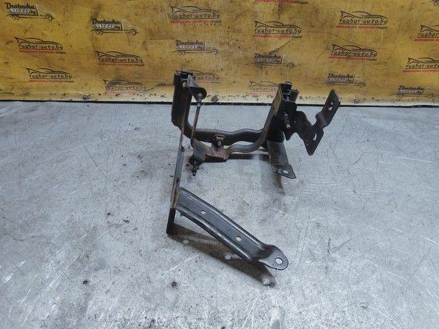 Кронштейн гидроусилителя EELJ97 Ford C-Max купить