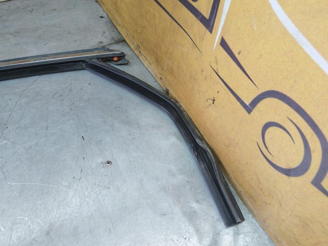 Уплотнитель двери задней левой 47Z720 Ford Fusion купить