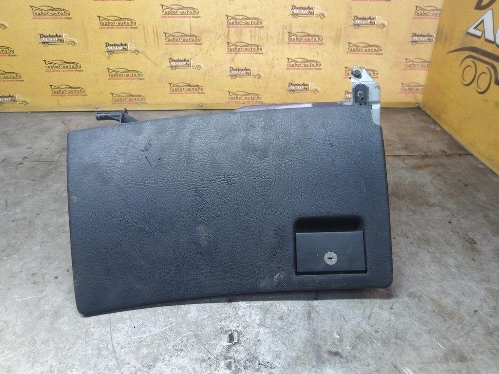 Бардачок U9JL8G Audi 80 купить в магазине запчастей бу
