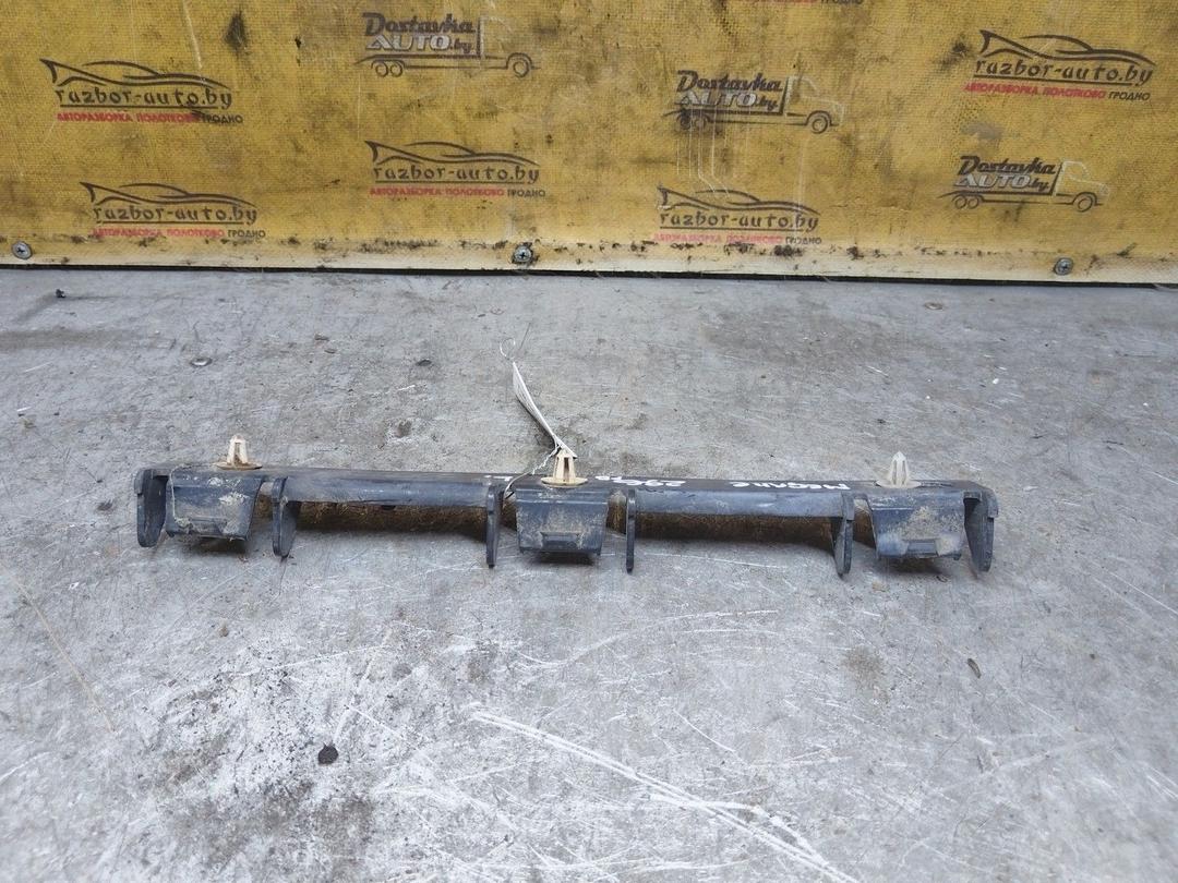 Кронштейн крепления бампера заднего IEHLPJ Renault Megane