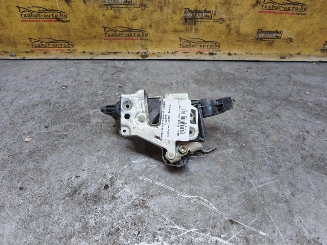 Замок двери передней правой TWL9NQ Mercedes C W202 купить в магазине запчастей бу