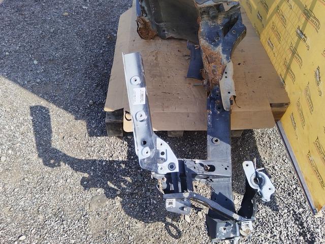 Лонжерон правый 2DDCLE Audi 100 купить