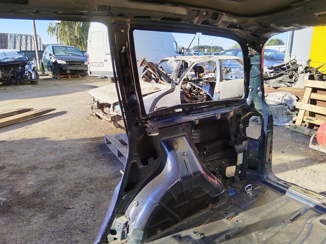 Крыло заднее правое J7TYXF Seat Alhambra undefined