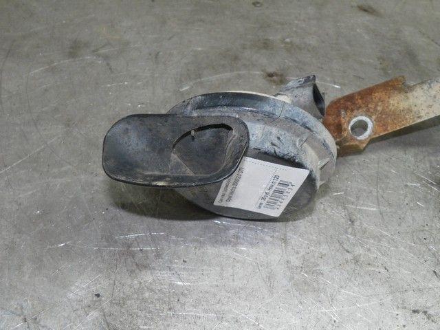 Сигнал (клаксон) ZL3OY8 Opel Vectra купить