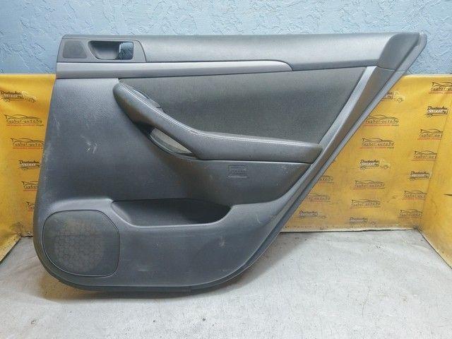 Обшивка двери задней правой (дверная карта) TV3ENA Toyota Avensis купить