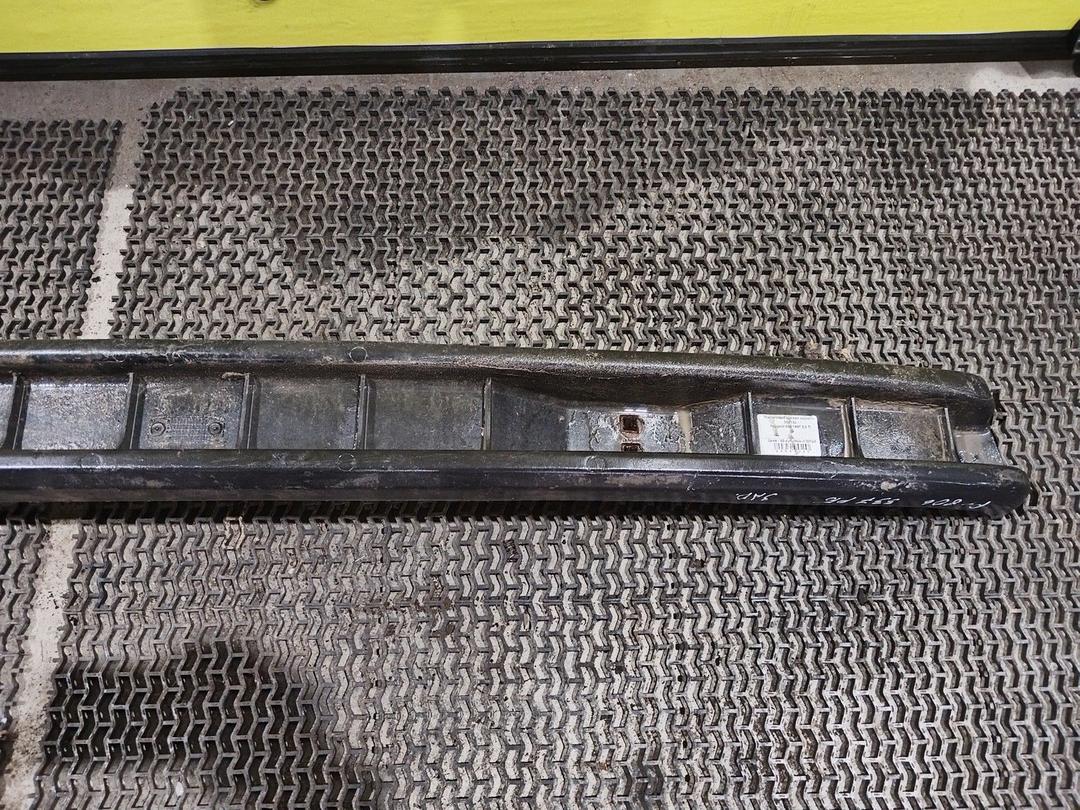 Усилитель бампера заднего D0813J Peugeot 806 купить с доставкой