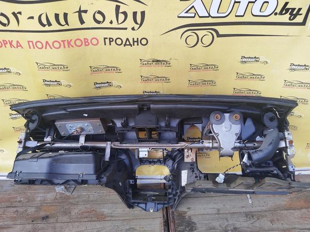 Панель передняя салона (торпедо) 3Z12BA Peugeot 607 undefined