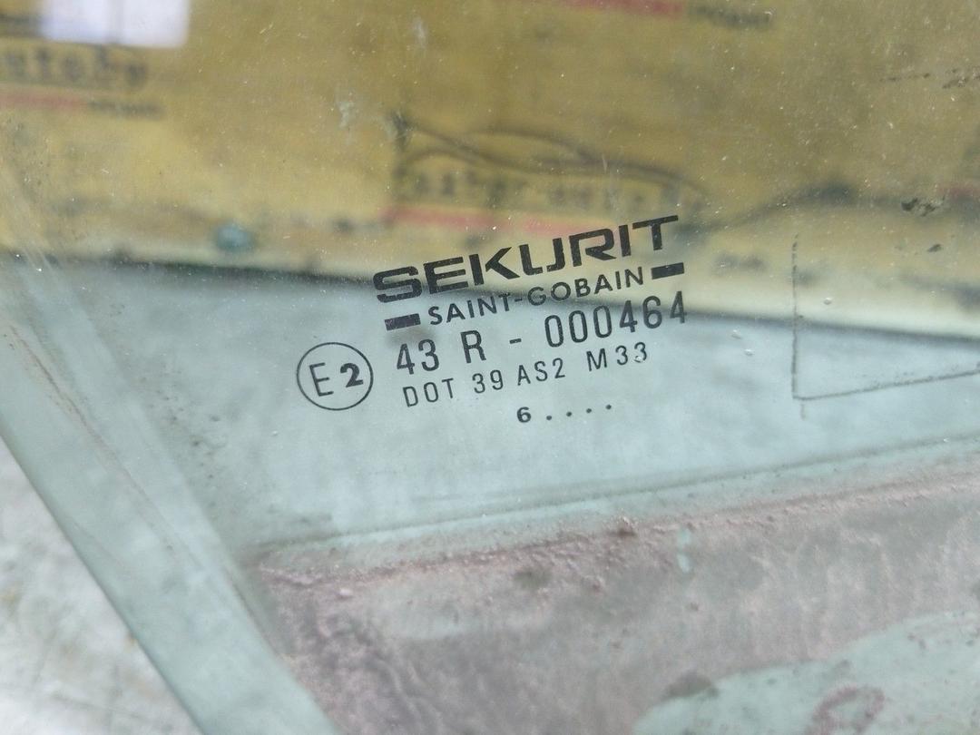 Стекло двери передней правой KC7HYF Renault Espace купить