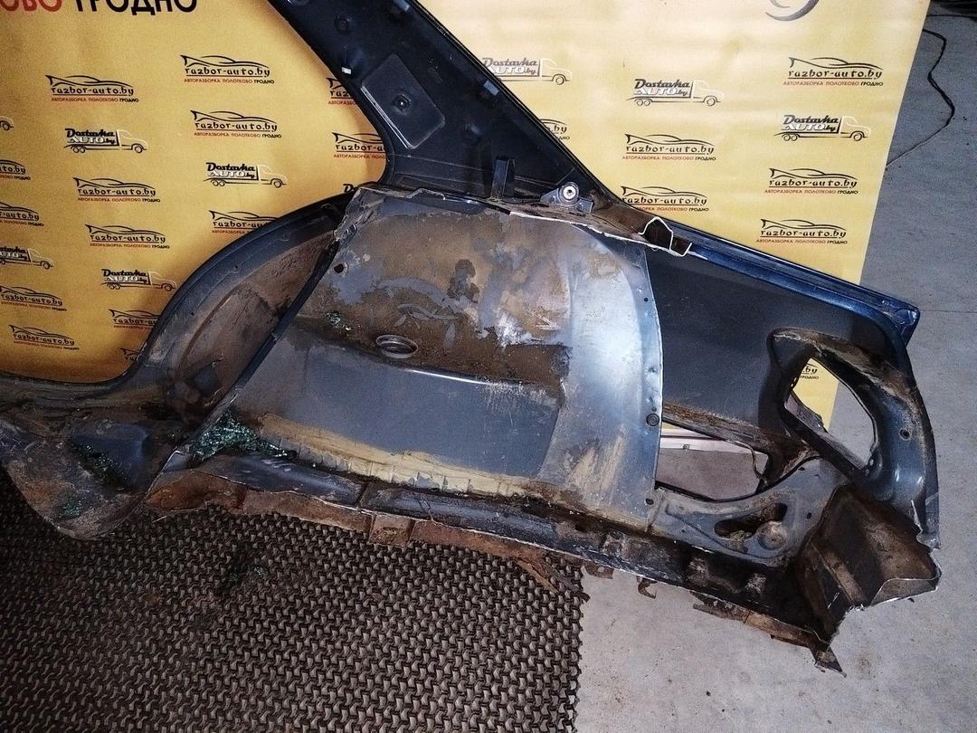 Крыло заднее правое 4KNT6R Peugeot 406 undefined