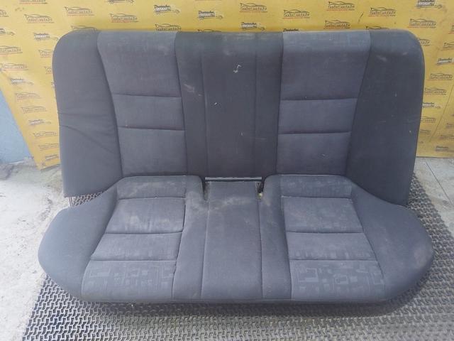 Сиденье заднее J15GG6 Mercedes C W202 купить