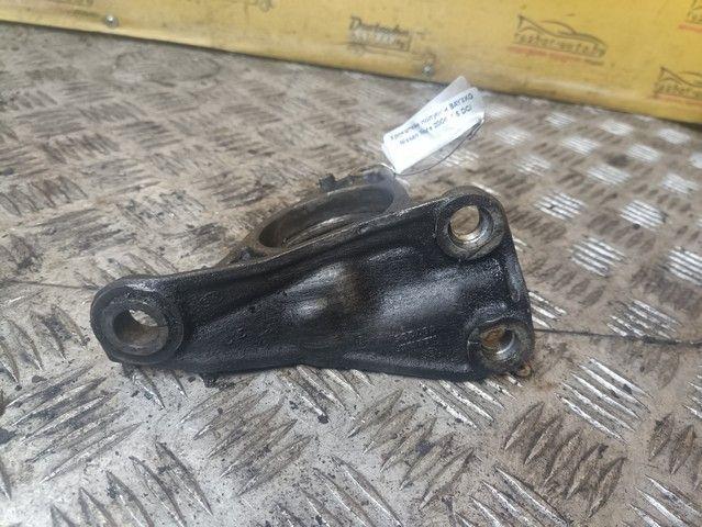 Кронштейн полуоси BAYXKG Nissan Note купить с доставкой