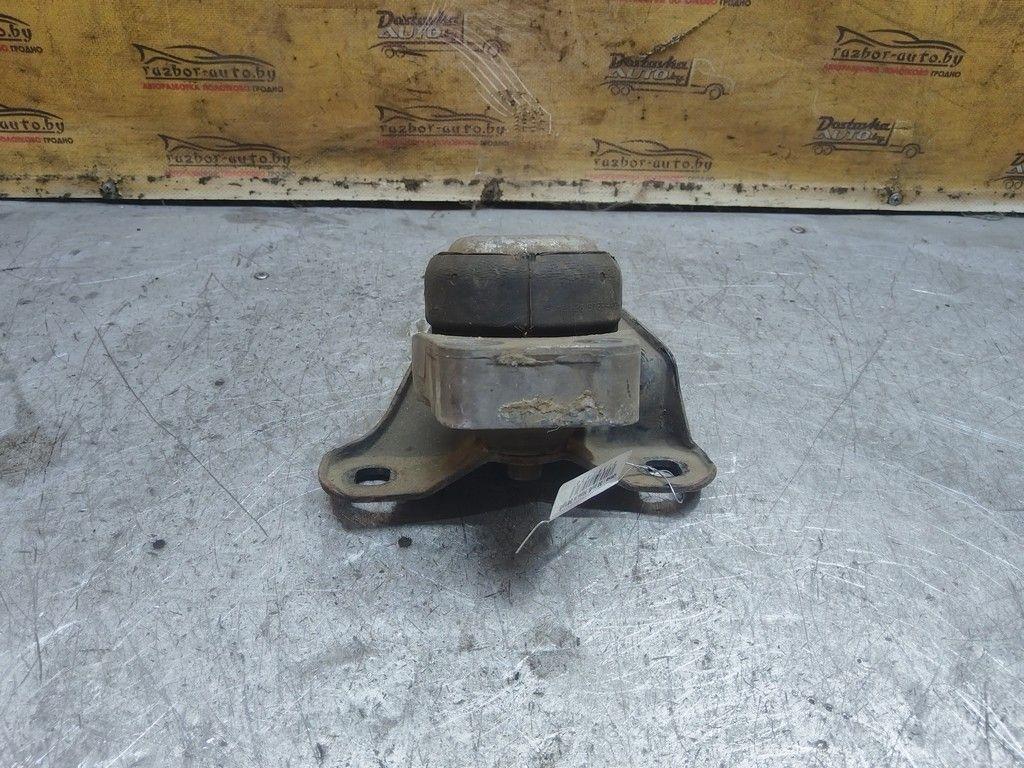 Подушка крепления двигателя U2C50I Ford Mondeo - Фото 4