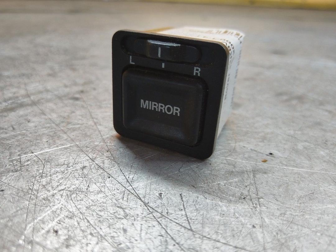 Джойстик регулировки зеркал FL2K8V Rover 45 - Фото 1