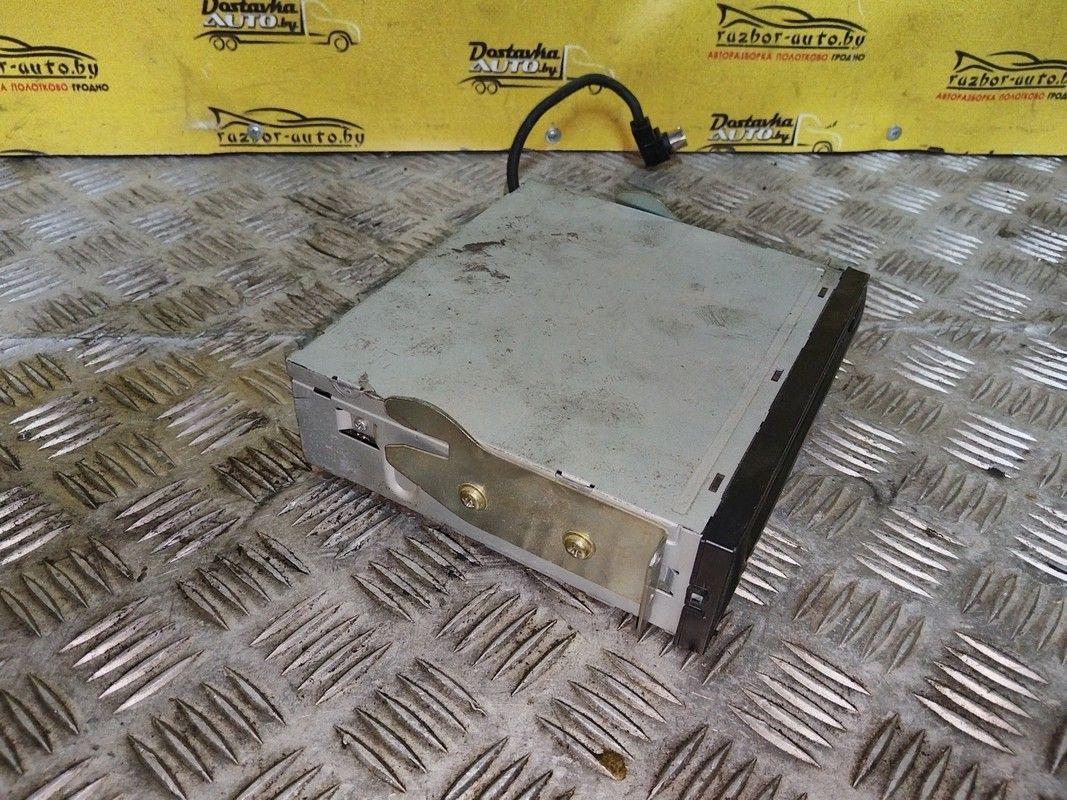 CD-чейнджер WWI3S5 Mitsubishi Space Star купить на авторазборке