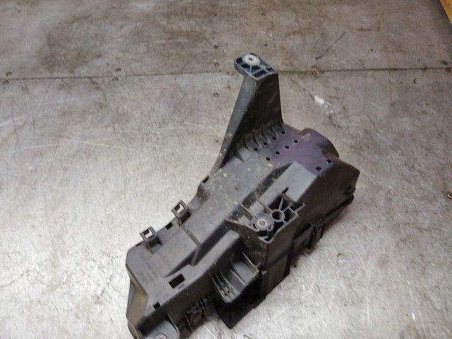 Короб предохранителей 3DGSC4 Volvo V70 - Фото 4
