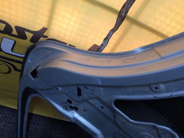 Дверь задняя правая EZA1ZB Mercedes ML W163 undefined