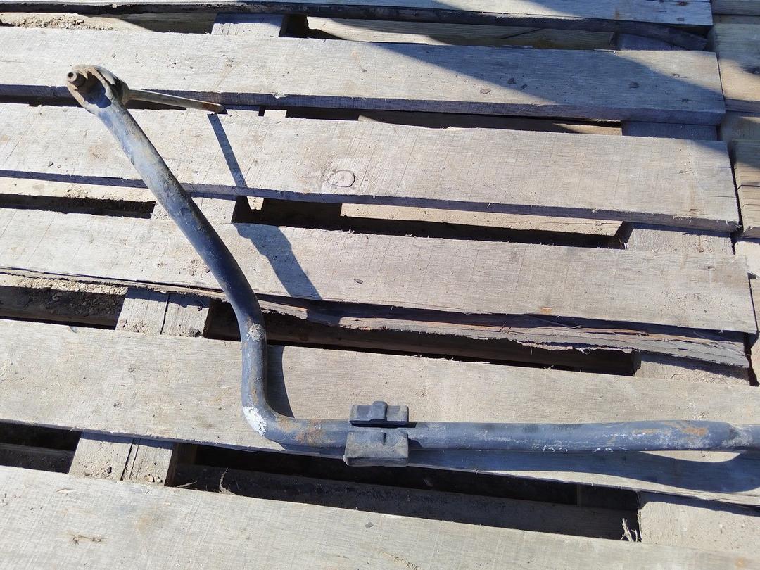 Стабилизатор подвески (поперечной устойчивости) передний BTQL6S Peugeot 406 купить