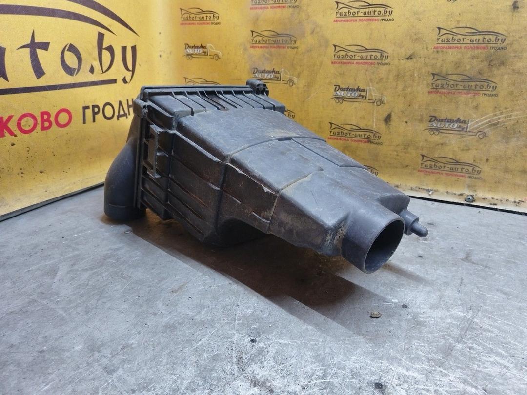 Корпус воздушного фильтра 9T2QV3 Citroen Xsara Picasso купить в магазине запчастей бу