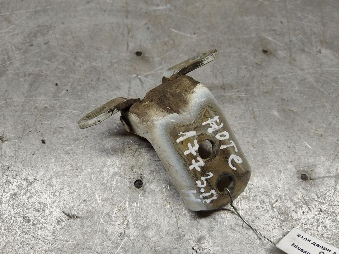 Петля двери задней правой QK0NFQ Nissan Note