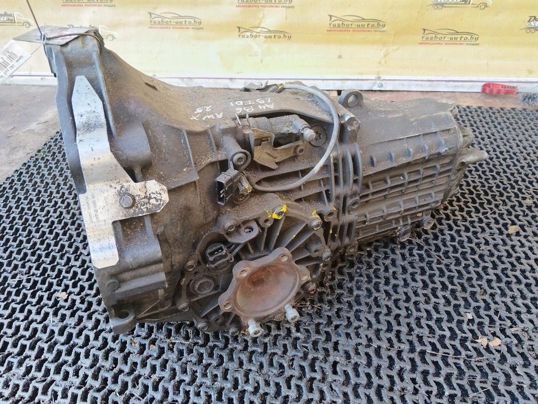 КПП механическая (МКПП) 5-ступенчатая C828W8 Audi A4 купить на авторазборке