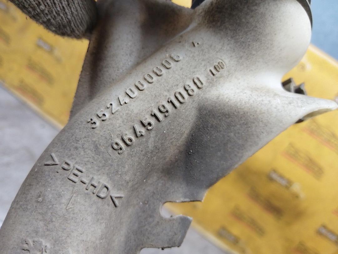 Бачок омывателя 30AEFL Peugeot Partner купить на авторазборке