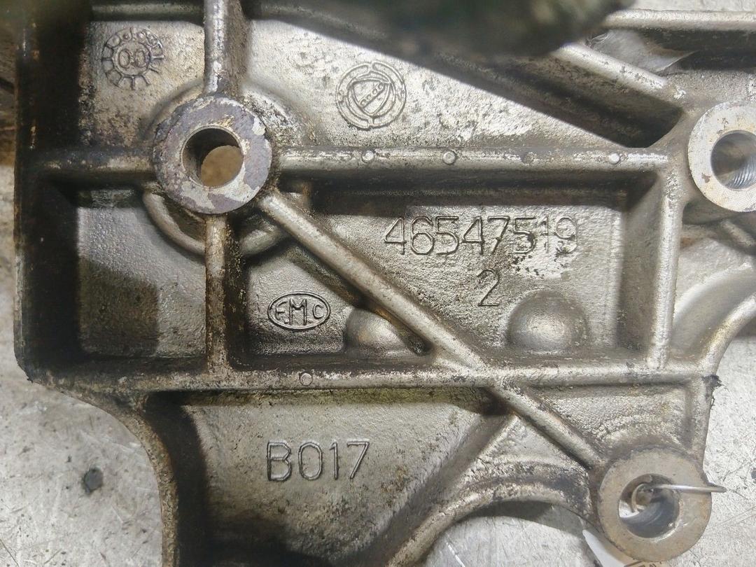 Кронштейн полуоси BFQ9U1 Fiat Marea undefined