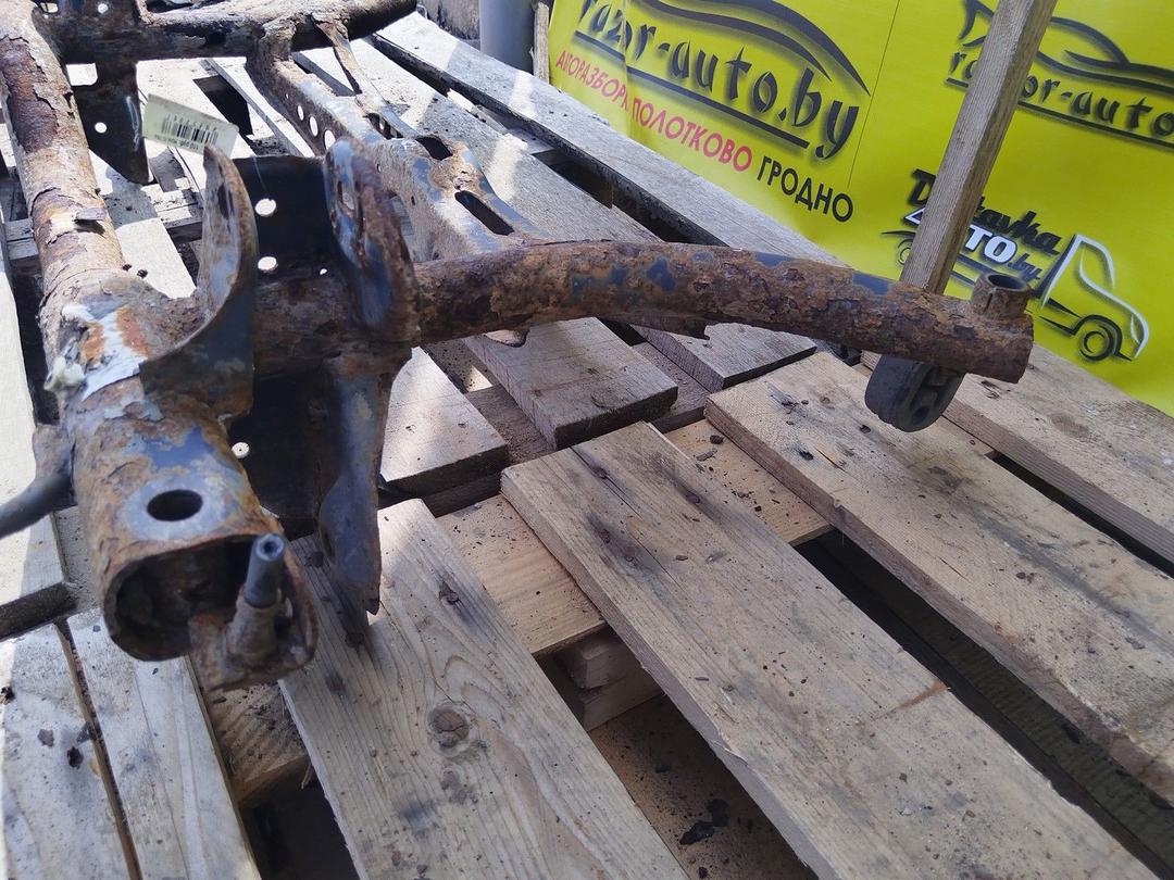 Балка подвески задняя M7PJ6W Volkswagen Touran - Фото 6